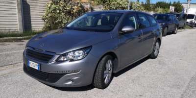 PEUGEOT 308 Diesel 2016 usata, Teramo