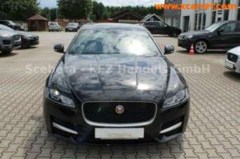 JAGUAR XF Diesel 2019 usata, Roma