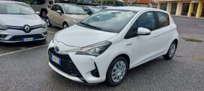 TOYOTA Yaris Elettrica/Benzina 2019 usata