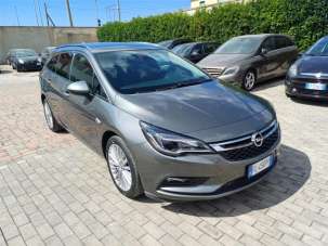 OPEL Astra Diesel 2017 usata, Bari