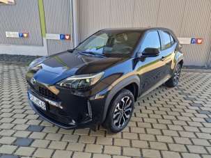 TOYOTA Yaris Cross Elettrica/Benzina 2023 usata, Macerata