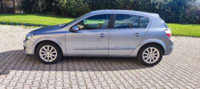 OPEL Astra Benzina 2007 usata