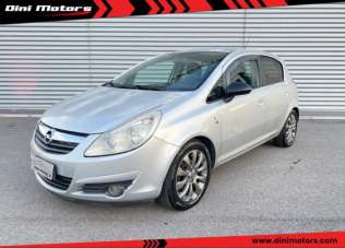 OPEL Corsa Benzina 2010 usata, Pesaro e Urbino