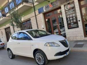 LANCIA Ypsilon Benzina/Metano 2014 usata, Bari