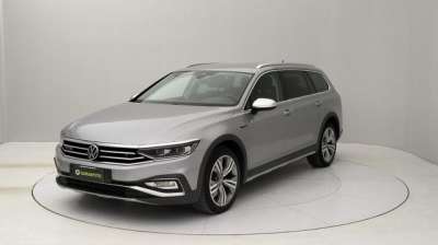 VOLKSWAGEN Passat Diesel 2020 usata