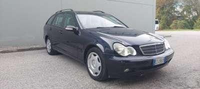 MERCEDES-BENZ C 220 Diesel 2006 usata