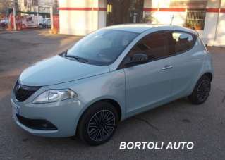 LANCIA Ypsilon Elettrica/Benzina 2023 usata, Modena