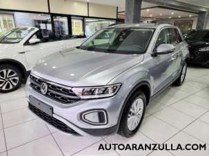 VOLKSWAGEN T-Roc Diesel 2023 usata, Catania