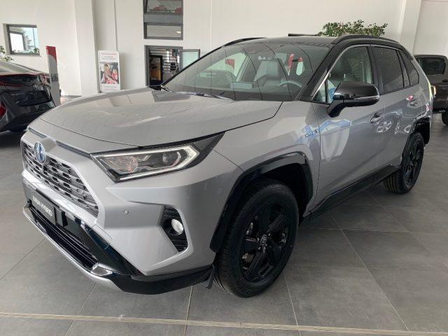 TOYOTA RAV 4 Elettrica/Benzina usata, Cuneo foto