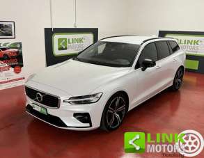 VOLVO V60 Elettrica/Diesel 2021 usata