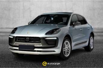 PORSCHE Macan Benzina 2022 usata