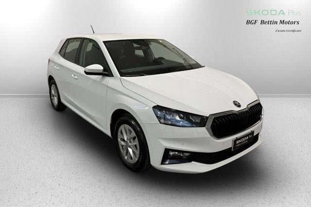 SKODA Fabia Benzina 2023 usata foto