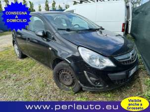 OPEL Corsa Benzina/GPL 2012 usata