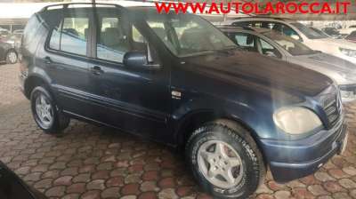 MERCEDES-BENZ ML 270 Diesel 2001 usata