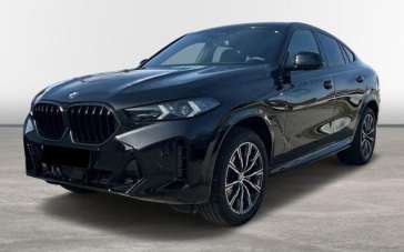 BMW X6 Elettrica/Diesel 2023 usata