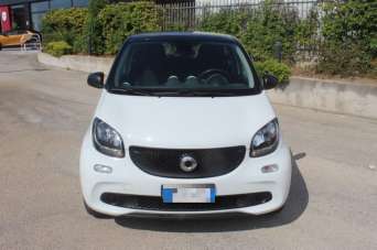 SMART ForFour Benzina 2017 usata