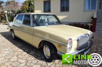 MERCEDES-BENZ 200 Diesel 1975 usata