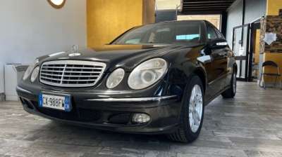 MERCEDES-BENZ E 220 Diesel 2005 usata, Cuneo