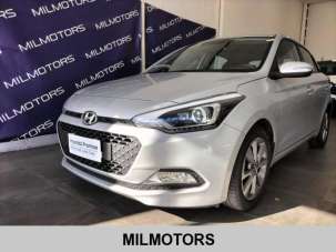 HYUNDAI i20 Benzina 2015 usata