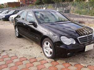 MERCEDES-BENZ C 200 Diesel 2001 usata