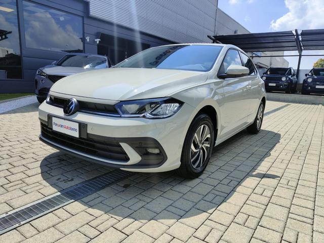 VOLKSWAGEN Polo Benzina 2023 usata foto