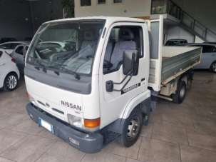 NISSAN Cabstar Diesel 2001 usata