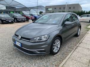 VOLKSWAGEN Golf Diesel 2019 usata, Pavia