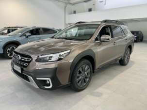 SUBARU OUTBACK Benzina usata