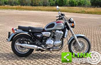 TRIUMPH Thunderbird 900 Benzina 2000 usata, Lecce