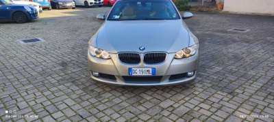 BMW 325 Benzina 2007 usata