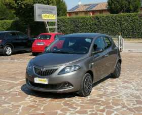 LANCIA Ypsilon Elettrica/Benzina 2022 usata, Treviso