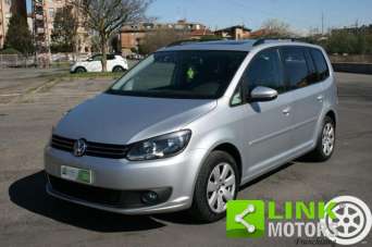 VOLKSWAGEN Touran Diesel 2015 usata