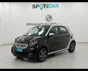 SMART ForFour Benzina 2018 usata