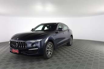 MASERATI Levante Elettrica/Benzina 2022 usata, Verona