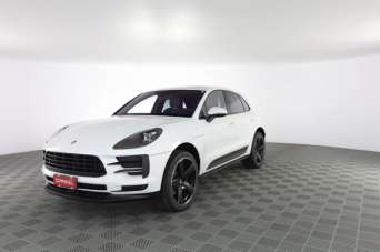 PORSCHE Macan Benzina 2021 usata, Verona