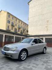 MERCEDES-BENZ C 240 Benzina 2000 usata