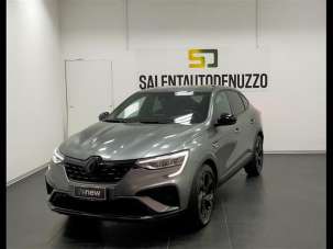 RENAULT Arkana Elettrica/Benzina 2023 usata