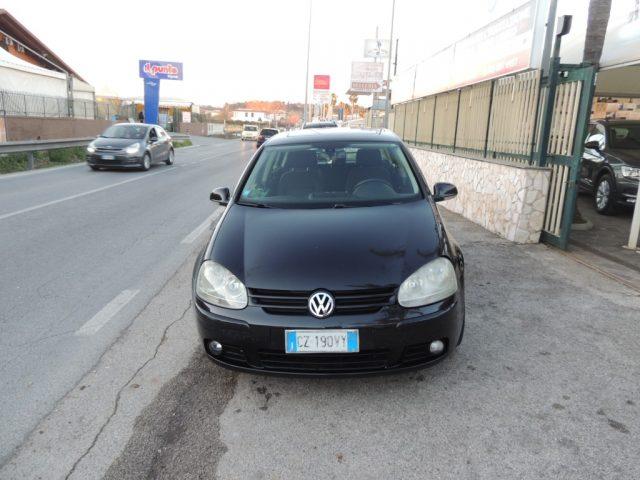 VOLKSWAGEN Golf Diesel 2006 usata, Napoli foto