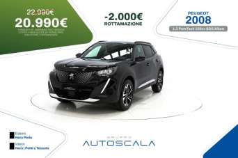 PEUGEOT 2008 Benzina 2023 usata, Napoli