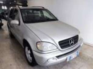 MERCEDES-BENZ ML 270 Diesel 2002 usata