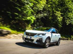 PEUGEOT 3008 Diesel 2019 usata