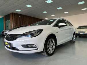 OPEL Astra Benzina/Metano 2019 usata