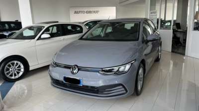 VOLKSWAGEN Golf Benzina 2021 usata, Arezzo