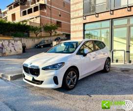 BMW 218 Benzina 2022 usata