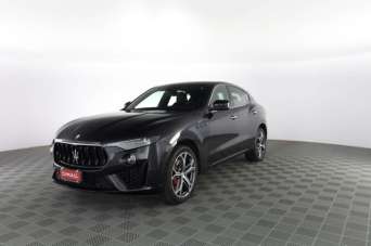 MASERATI Levante Elettrica/Benzina 2022 usata