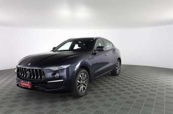 MASERATI Levante Elettrica/Benzina 2022 usata