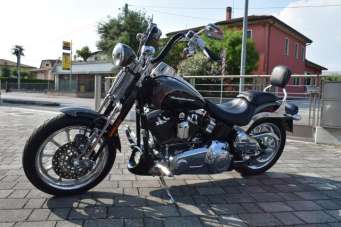 HARLEY-DAVIDSON CVO Softail Springer Benzina 2008 usata, Padova