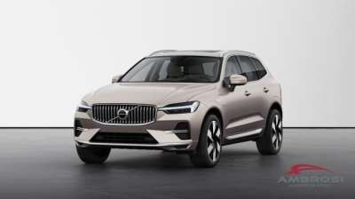 VOLVO XC60 Elettrica/Benzina 2024 usata, Perugia