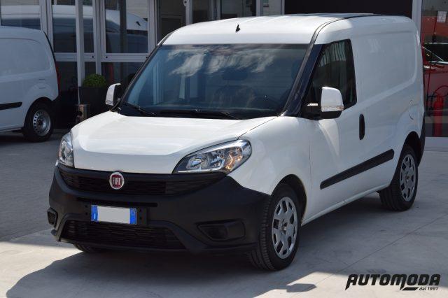 FIAT Doblo Diesel 2017 usata, Firenze foto