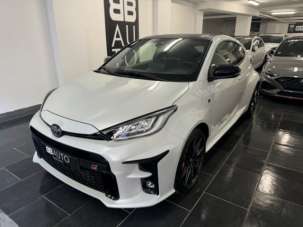 TOYOTA Yaris Benzina 2021 usata